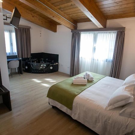 Il Castagneto Hotel Amatrice Bagian luar foto